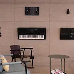 南希中心火车站宜必思尚品酒店 酒店 3*