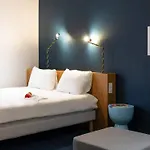 Ibis Styles Centre Gare Нанси
