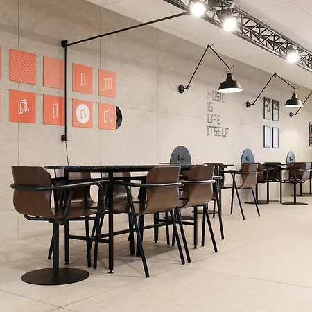 Ibis Styles Centre Gare 호텔 낭시