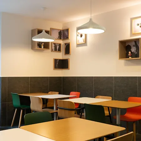 Ibis Styles Centre Gare מלון