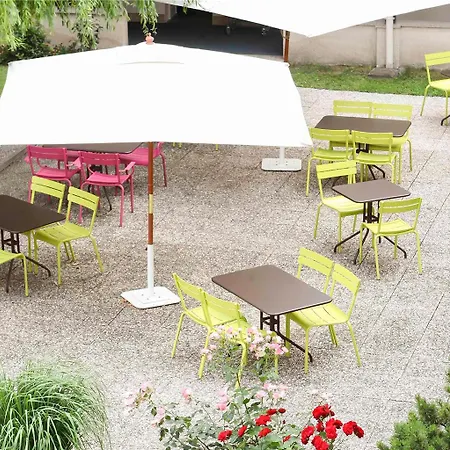 Ibis Styles Centre Gare Hotel 3*