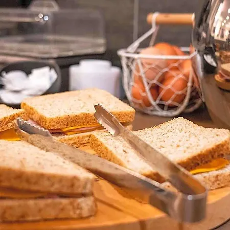 Ibis Styles Centre Gare מלון נאנסי