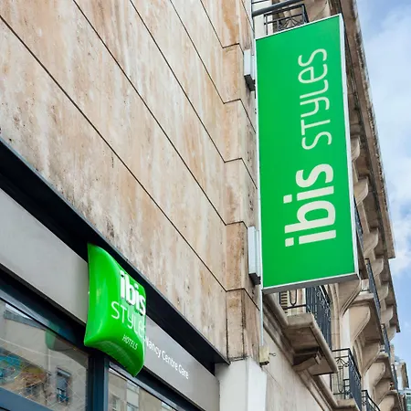 Ibis Styles Centre Gare 3* נאנסי