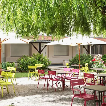 Ibis Styles Centre Gare Hotel 3*