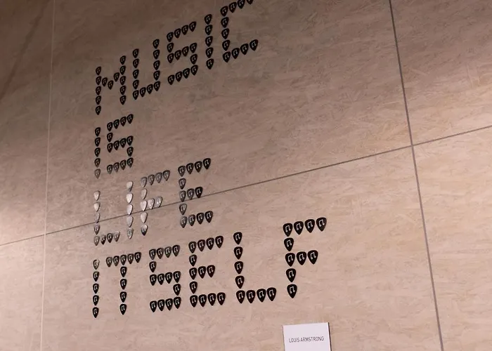 Ibis Styles Centre Gare Отель