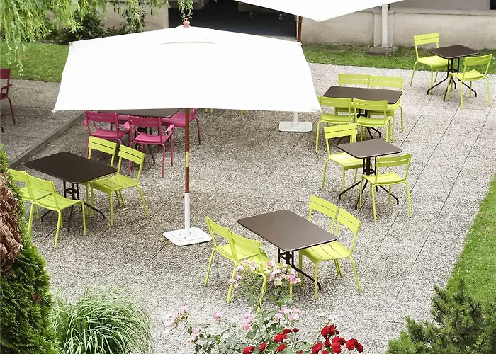 Ibis Styles Centre Gare Hotel 3*