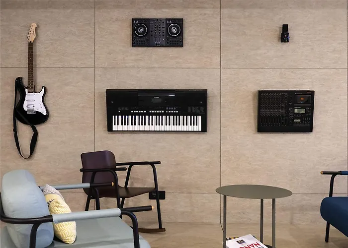 Отель Ibis Styles Centre Gare