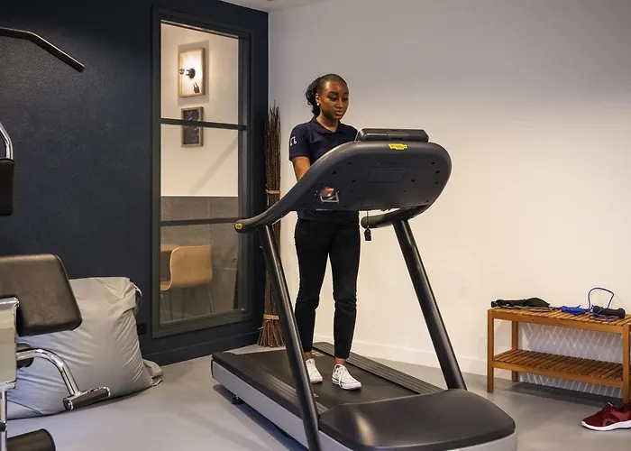 Ibis Styles Centre Gare Hotel 3*