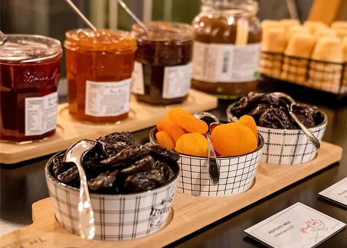 Ibis Styles Centre Gare Hotel 3*