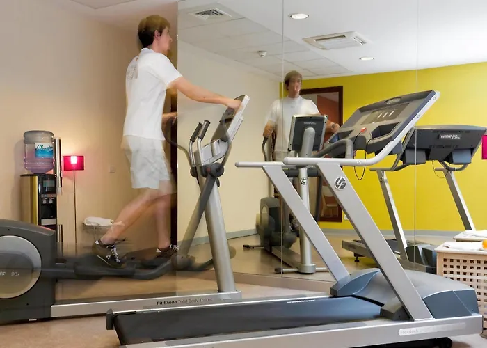 Ibis Styles Centre Gare Hotel 3*